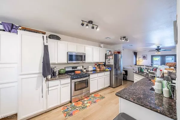 4829 River Splash AVE, Las Vegas, NV 89131