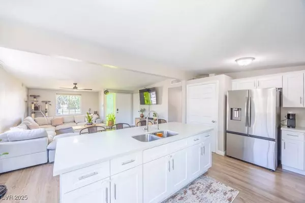 1615 Flower AVE, North Las Vegas, NV 89030