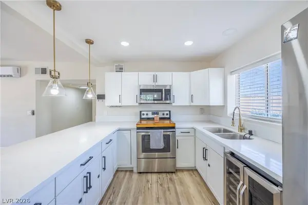 1310 Eastwood DR, Las Vegas, NV 89104
