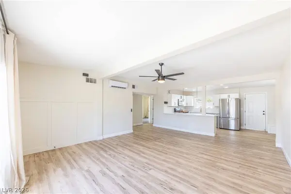 1310 Eastwood DR, Las Vegas, NV 89104