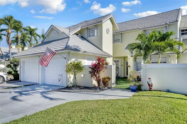 4737 NW 98th Pl, Doral, FL 33178