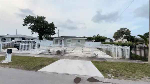 3251 NW 177th Ter, Miami Gardens, FL 33056