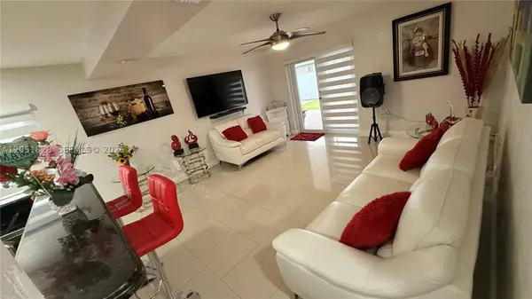 3251 NW 177th Ter, Miami Gardens, FL 33056