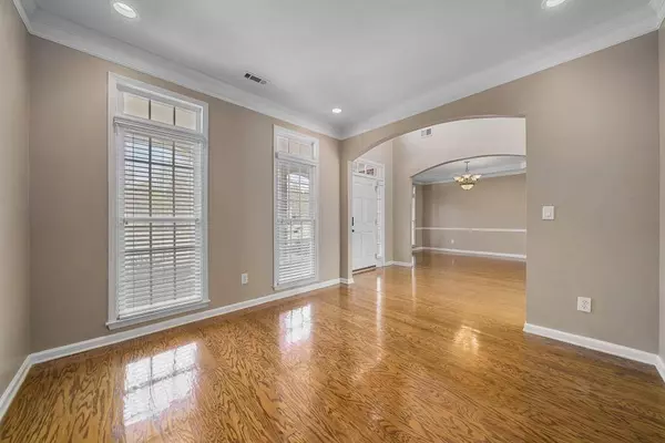 130 Candler CT, Fayetteville, GA 30215