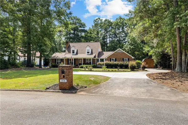 306 Ashford PL, Griffin, GA 30224