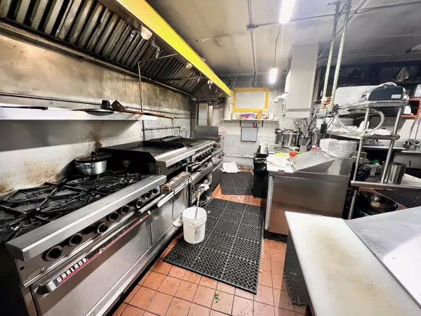Pawling, NY 12564-1117,44 Charles Colman Blvd