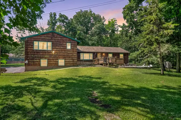 2536 Wingdale Mtn Rd, Poughquag, NY 12570-4834