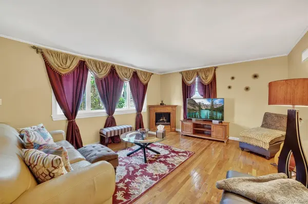 3 Forest AVE, Ossining, NY 10562