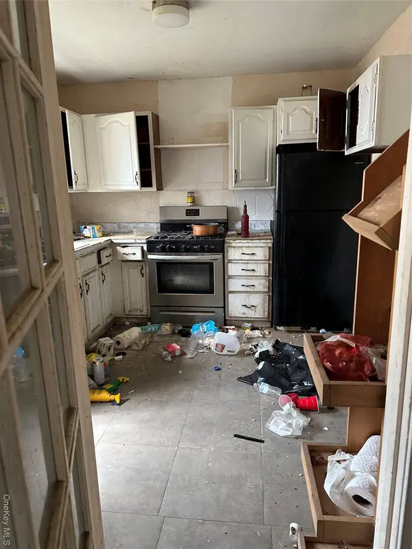 18 Francis ST, Port Jervis, NY 12771