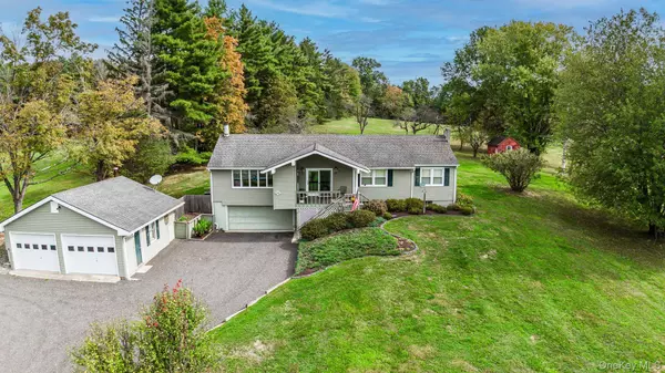 284 Ohaire RD, Middletown, NY 10941