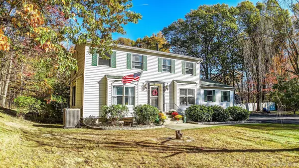 12 Chapel RD, Newburgh, NY 12550