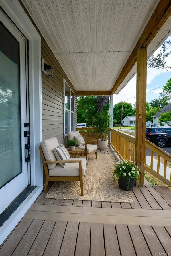 81 Silver Lake Sctn RD, Middletown, NY 10940