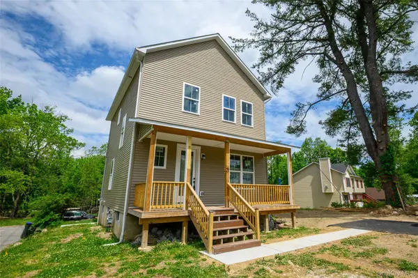 81 Silver Lake Sctn RD, Middletown, NY 10940