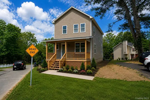 81 Silver Lake Sctn RD, Middletown, NY 10940