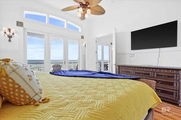 4070 Gulfwind Court, Gulf Shores, AL 36542-8083