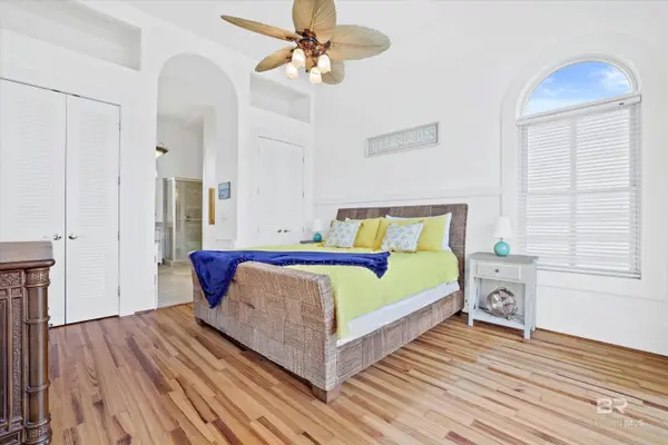 4070 Gulfwind Court, Gulf Shores, AL 36542-8083