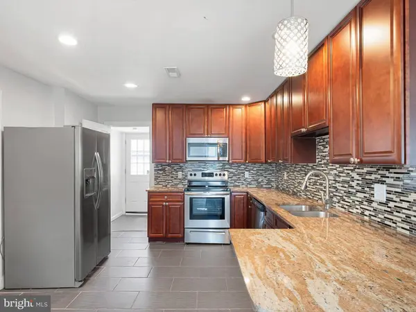 320 BASSETT AVE, New Castle, DE 19720