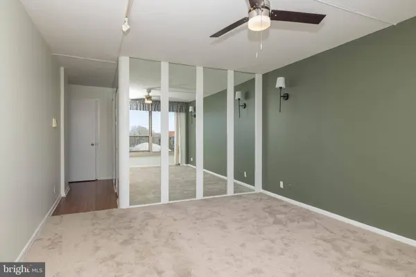1001 CITY AVE #W-813, Wynnewood, PA 19096