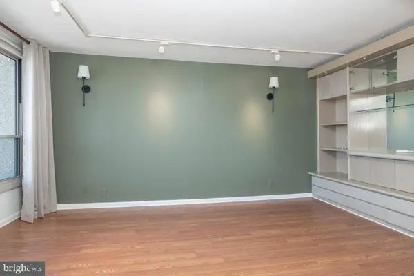 1001 CITY AVE #W-813, Wynnewood, PA 19096