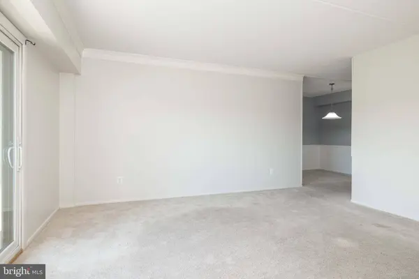27701 VALLEY RUN DR #701, Wilmington, DE 19810