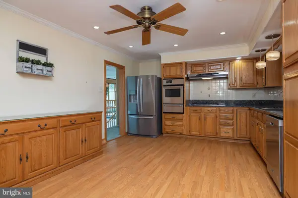 1209 GRAYROCK RD, Newark, DE 19713
