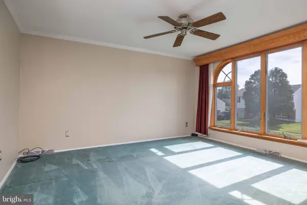 1209 GRAYROCK RD, Newark, DE 19713