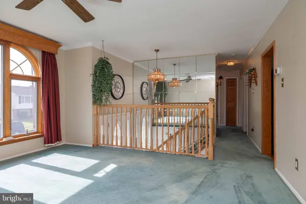 1209 GRAYROCK RD, Newark, DE 19713