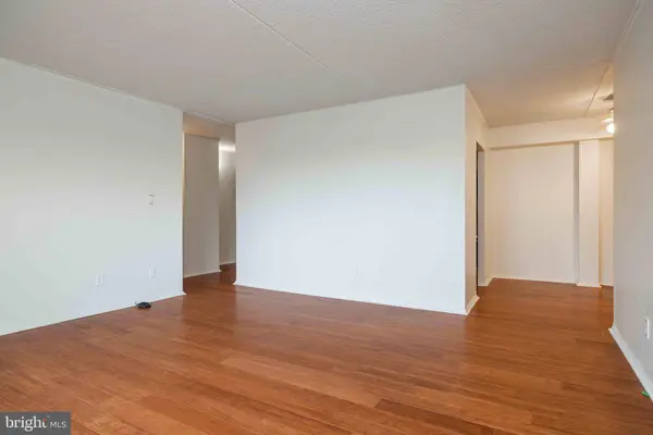 27602 VALLEY RUN DR #602, Wilmington, DE 19810