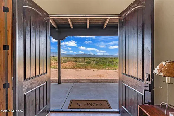 1564 S Flores Ln, Benson, AZ 85602
