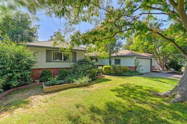 45 Sandburg DR, Sacramento, CA 95819