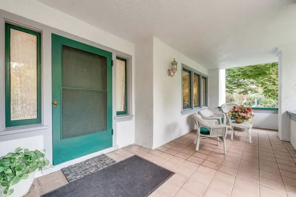 1863 Vallejo WAY, Sacramento, CA 95818