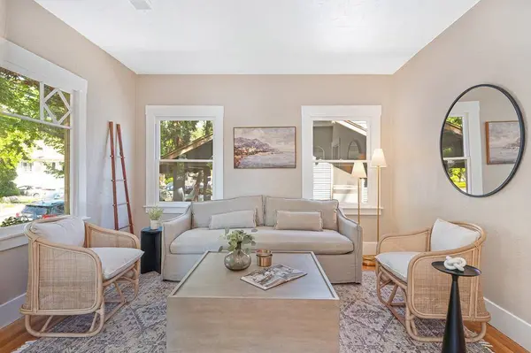 941 33rd ST, Sacramento, CA 95816