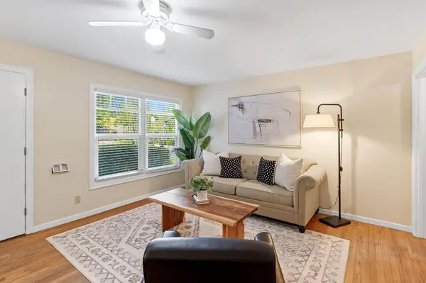 6101 3rd AVE, Sacramento, CA 95817
