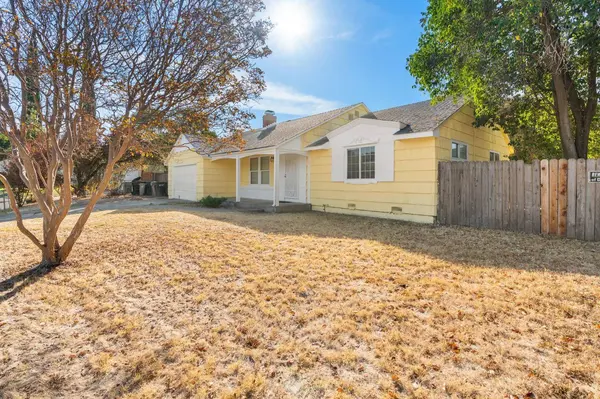 7043 Demaret DR