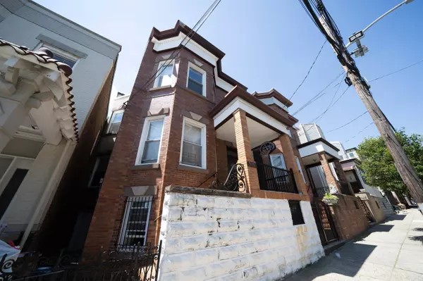 313 18TH ST, Union City, NJ 07087