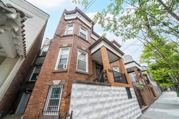 313 18TH ST, Union City, NJ 07087