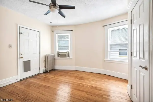 97 Berkeley Ave #2, Bloomfield Twp., NJ 07003