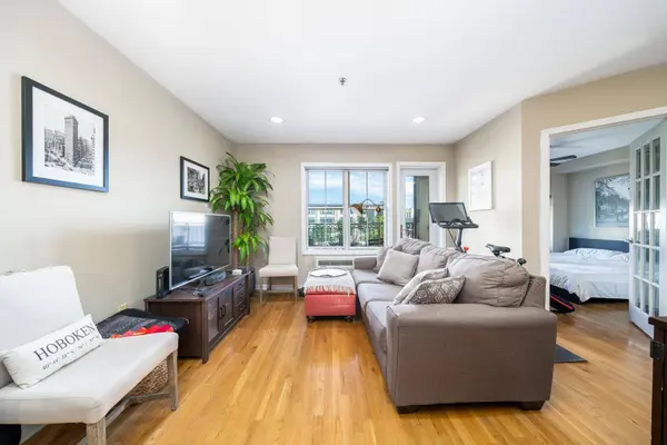 204 JACKSON ST #6, Hoboken, NJ 07030