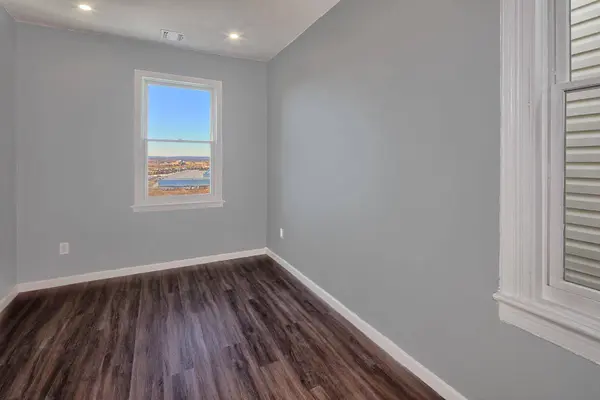 445 LIBERTY AVE  #2, Jc Heights, NJ 07307