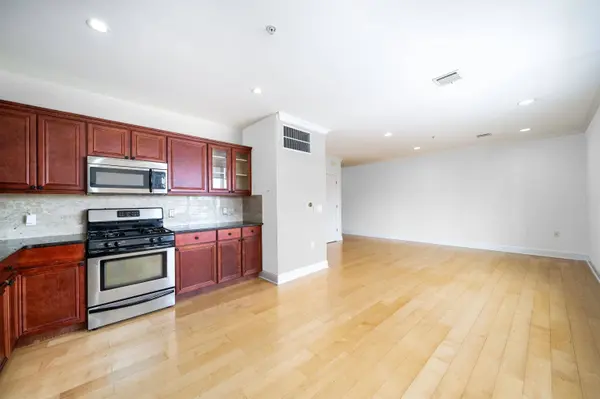 769 MONTGOMERY ST #501