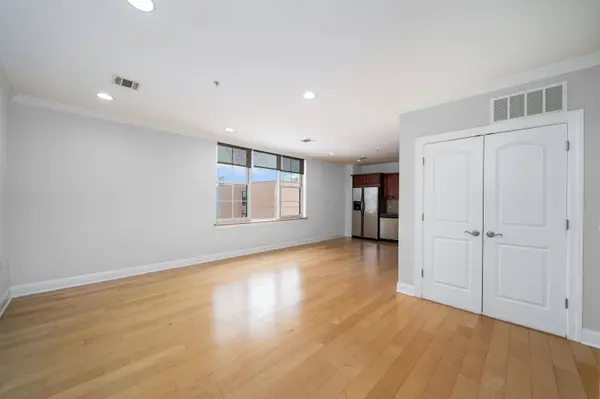 769 MONTGOMERY ST #501, Jc Journal Square, NJ 07306