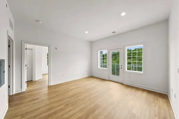 17 HOOK MOUNTAIN RD #212, Montville Township, NJ 07045