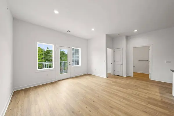 17 HOOK MOUNTAIN RD #212, Montville Township, NJ 07045