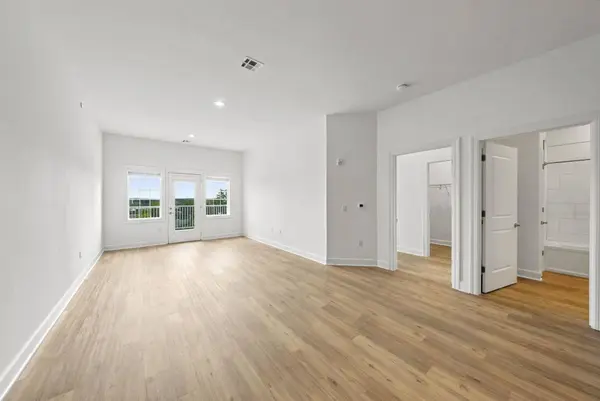 17 HOOK MOUNTAIN RD  #202, Montville Township, NJ 07045