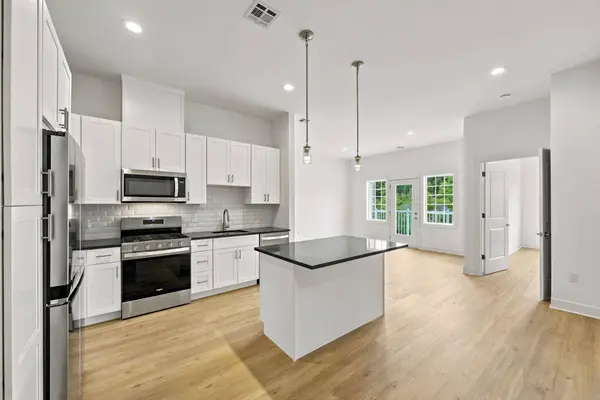 17 HOOK MOUNTAIN RD #212, Montville Township, NJ 07045