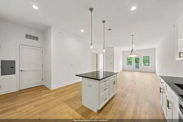 17 HOOK MOUNTAIN RD #209