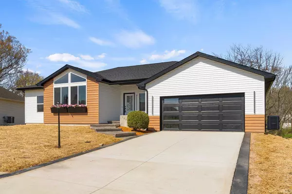 16327 Hawk Ridge, Harlan, IN 46743-9767