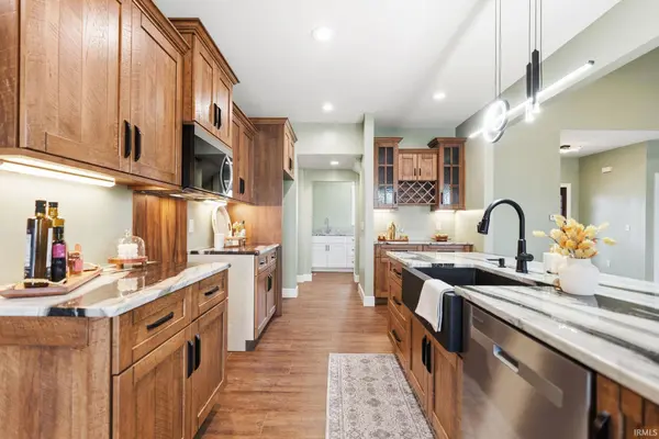 22583 Maumee Meadows Drive, Woodburn, IN 46797