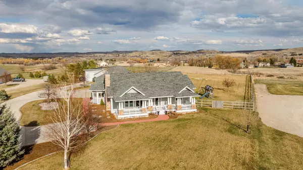 11 Valley RD, Sheridan, WY 82801