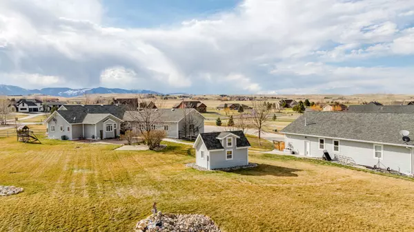 11 Valley RD, Sheridan, WY 82801